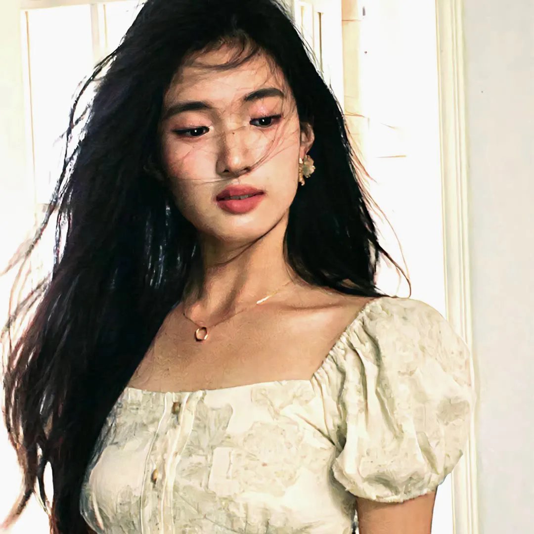 如何正常和另一个世界的怪异